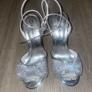 Wishbone Silver Rhinestone Bow Heels